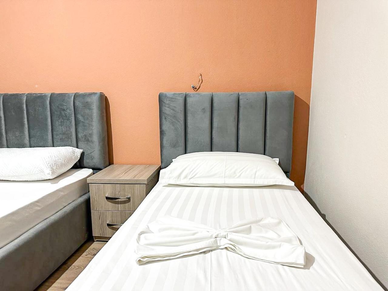 Grand Park 2Br Apartment Tirana Exterior photo